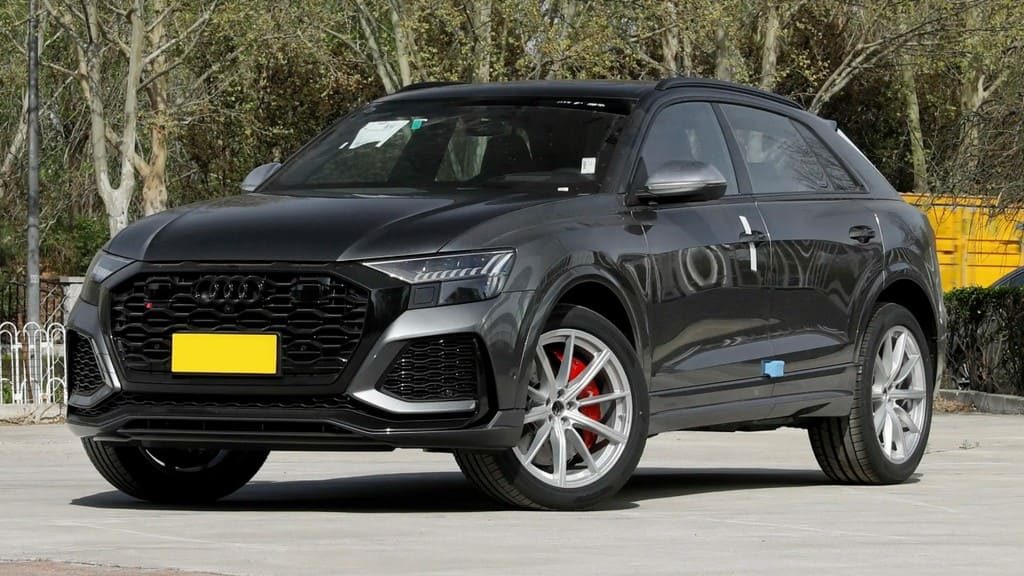 Audi RSQ8