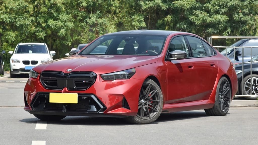 BMW M5 PHEV