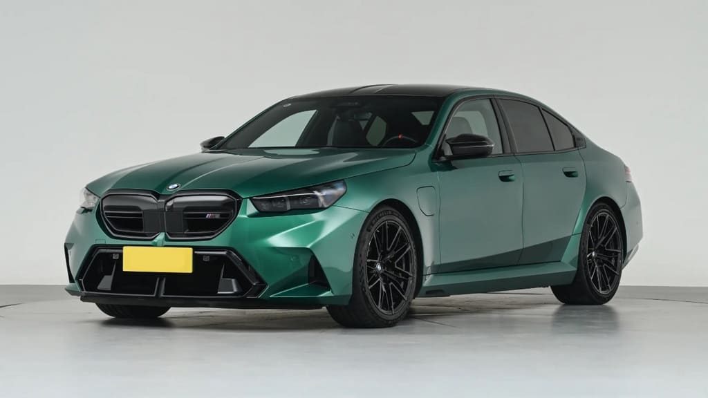 BMW M5 PHEV