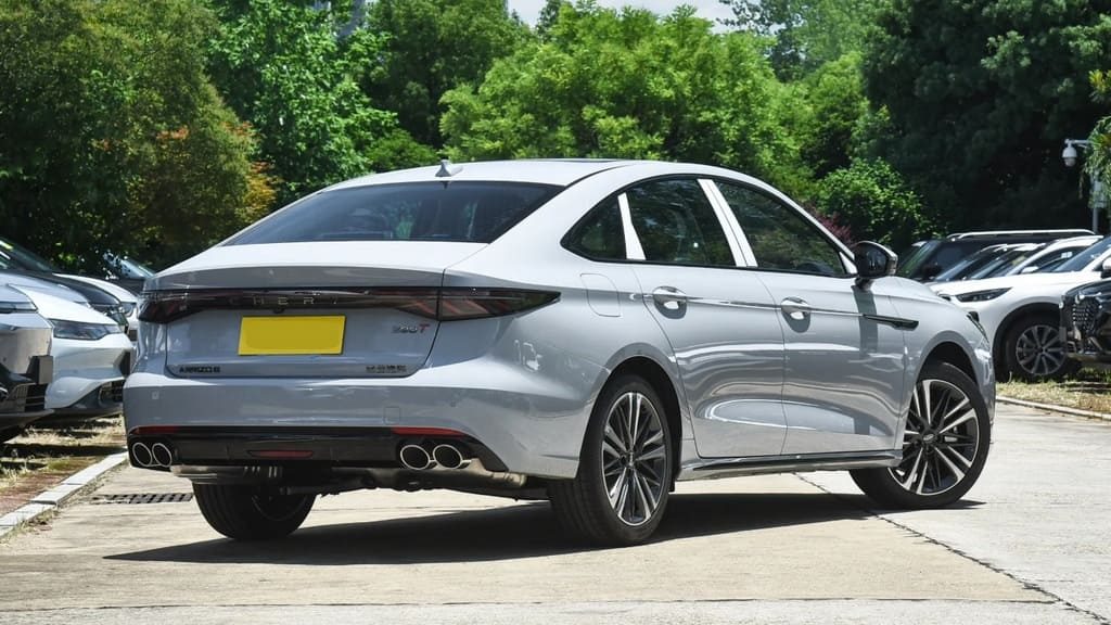 Chery Arrizo 8 PRO