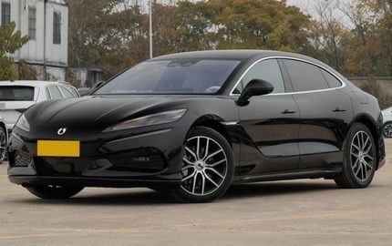 Denza Z9 EV