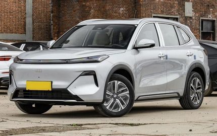 Geely Galaxy Starship 7 EM-i
