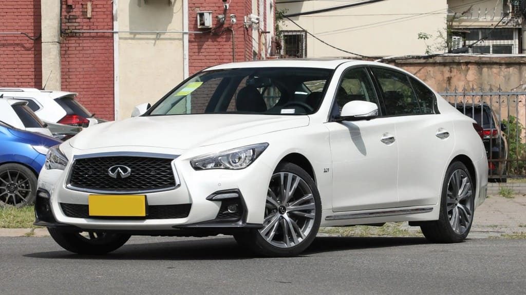 Infiniti Q50L