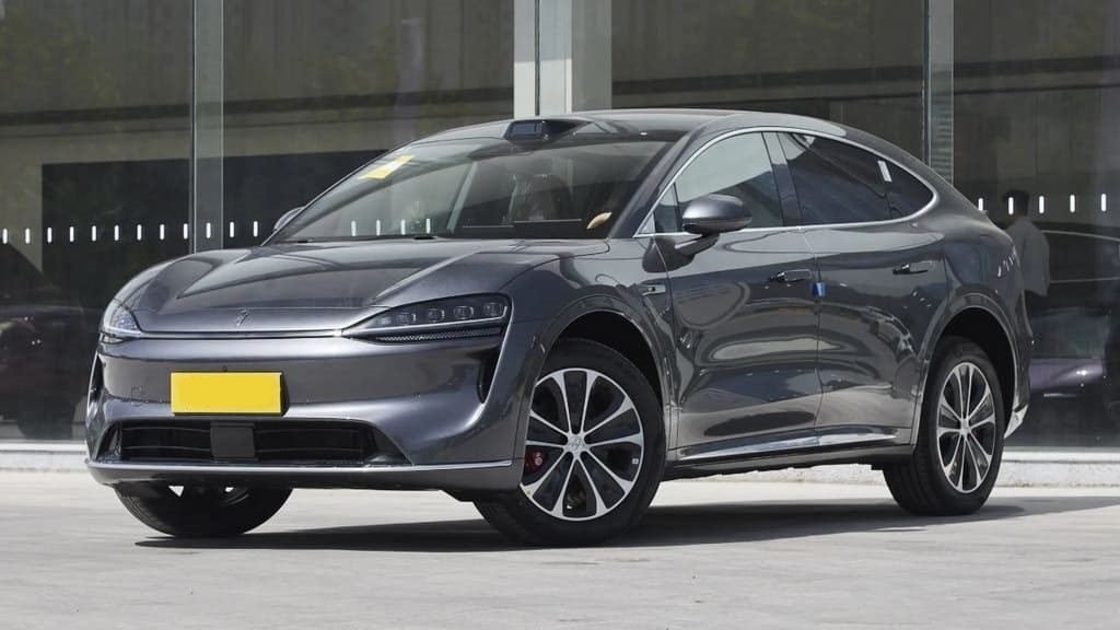 Luxeed R7