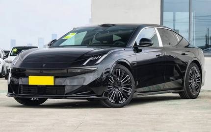 Lynk & Co 10 EM-P