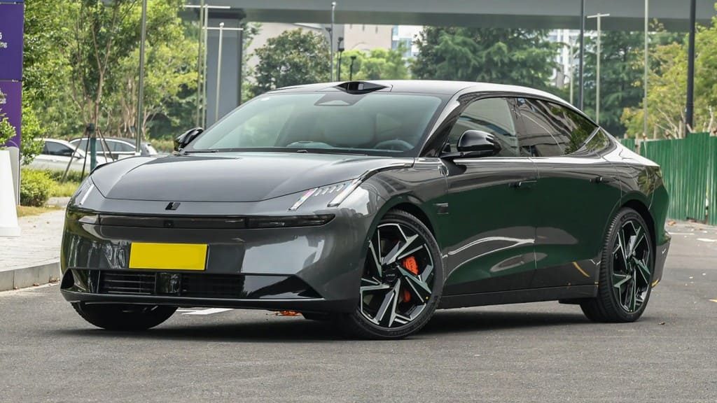 Lynk & Co Z10
