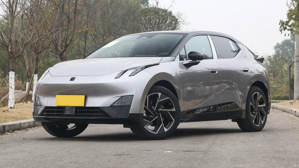 Lynk & Co Z20