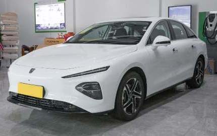 Roewe D7 EV